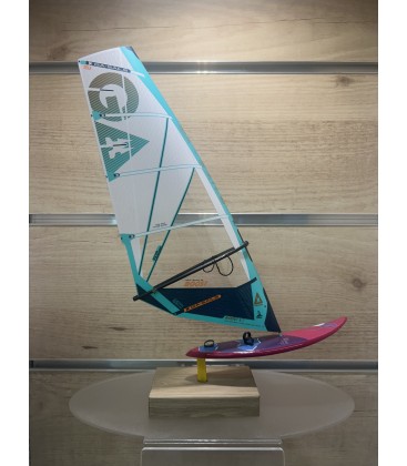 MINIATURE VOILE GAASTRA BLANCHE ET TURQUOISE + PLANCHE TABOU VIOLETTE ET ROSE